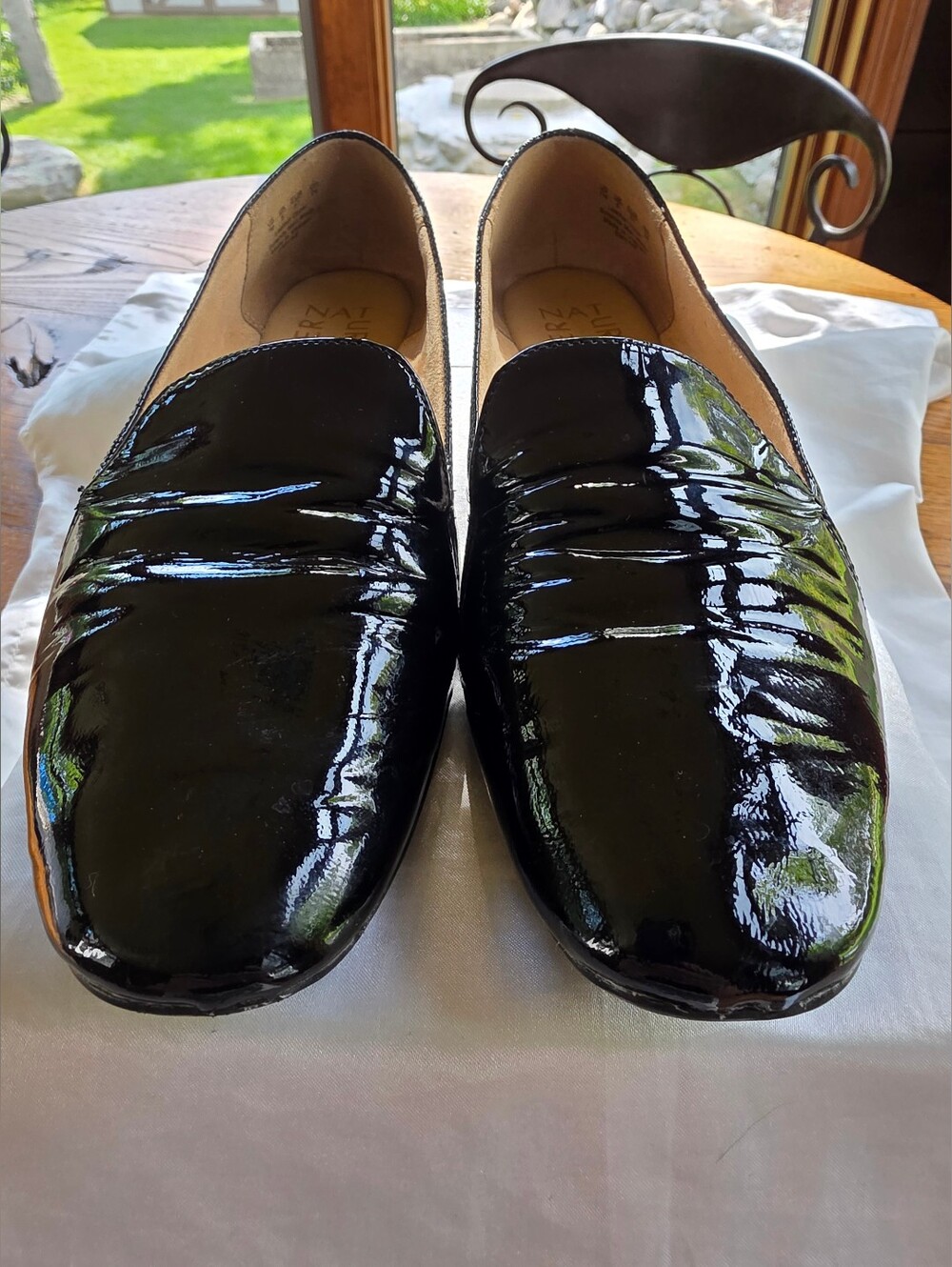 🔥High Shine Finish Naturalizer Comfy Black Patent Loafers Size 7M